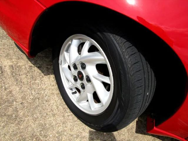 2004 Pontiac Grand Am SE1