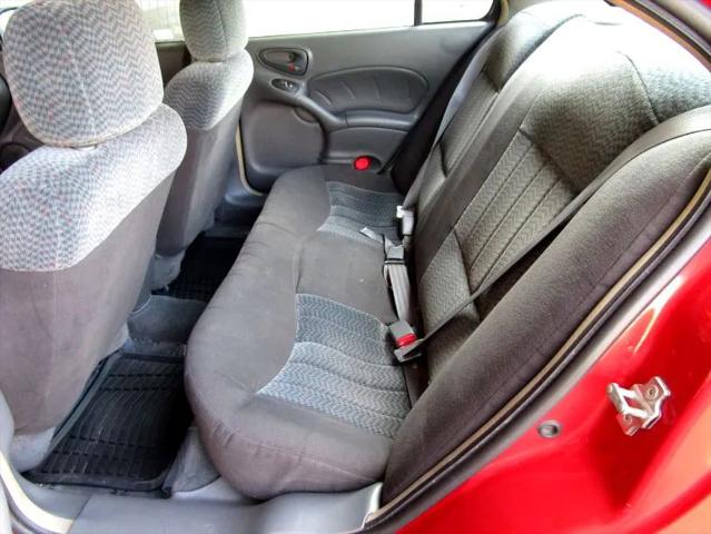 2004 Pontiac Grand Am SE1