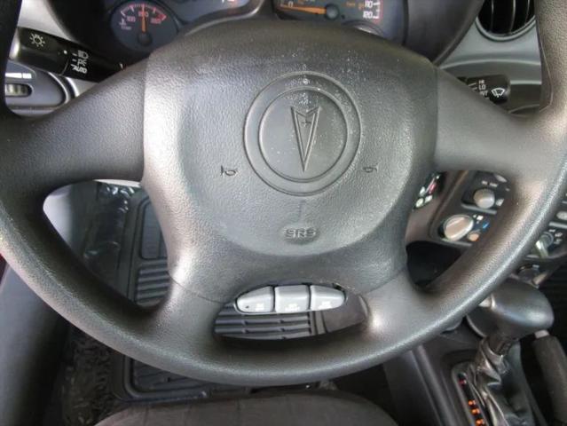 2004 Pontiac Grand Am SE1