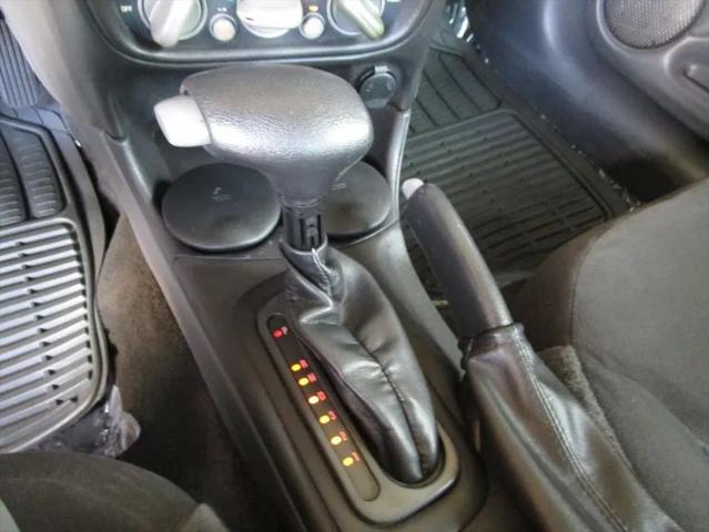 2004 Pontiac Grand Am SE1