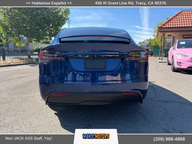 2023 Tesla Model X Standard Range