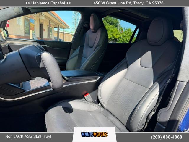 2023 Tesla Model X Standard Range