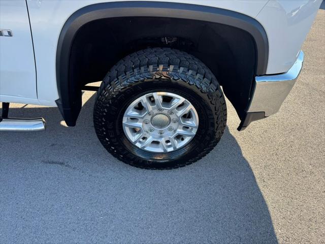 2023 Chevrolet Silverado 2500HD 4WD Crew Cab Standard Bed LT
