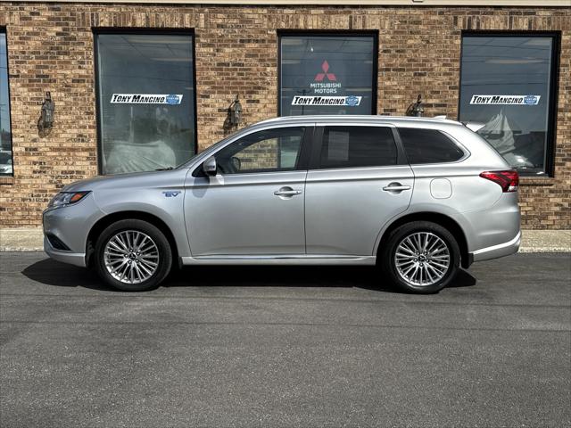 2022 Mitsubishi Outlander PHEV SEL S-AWC