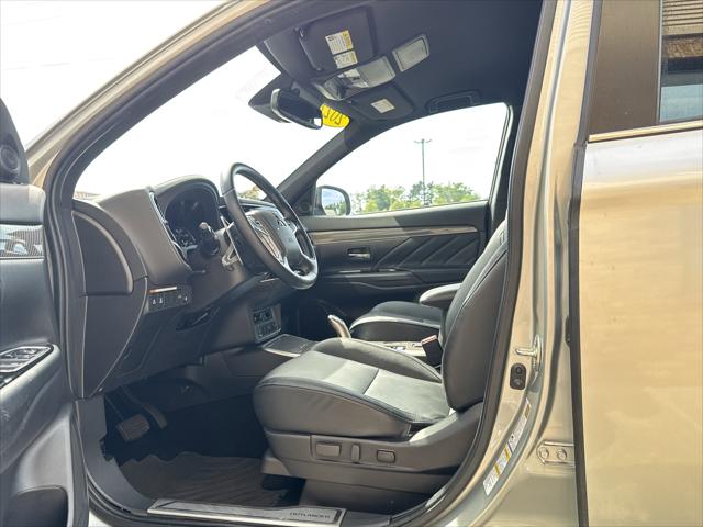 2022 Mitsubishi Outlander PHEV SEL S-AWC
