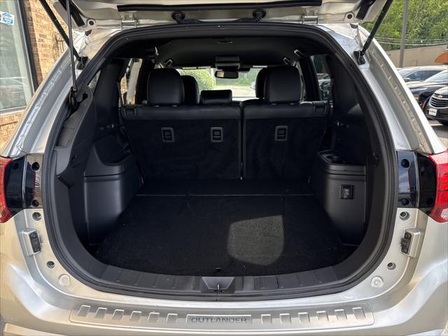 2022 Mitsubishi Outlander PHEV SEL S-AWC