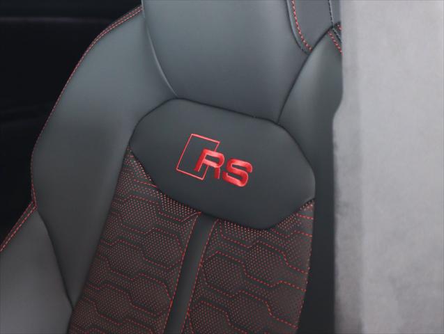 2026 Audi RS Q8 performance quattro tiptronic