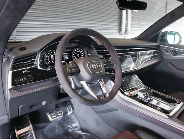 2026 Audi RS Q8 performance quattro tiptronic