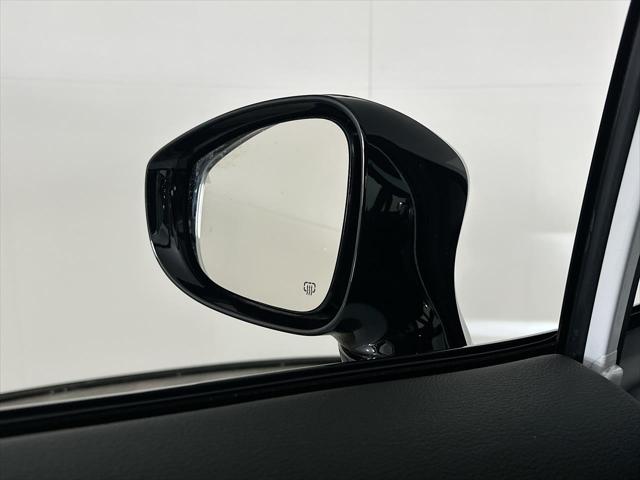 2025 Chrysler Pacifica Hybrid Premiuim S Appearance Package