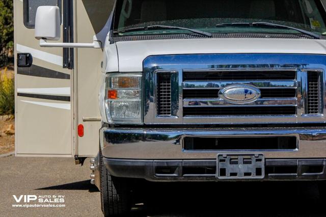 2013 Ford E-450 Cutaway Leprechaun