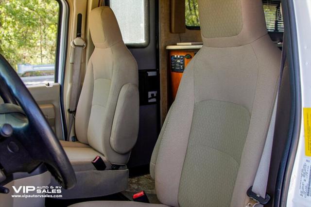 2013 Ford E-450 Cutaway Leprechaun