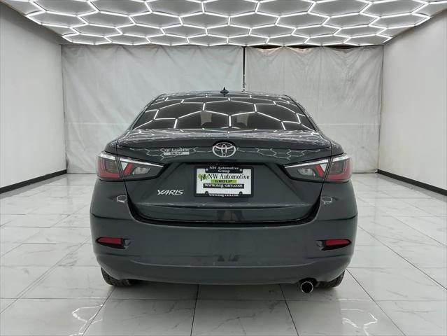 2019 Toyota Yaris L