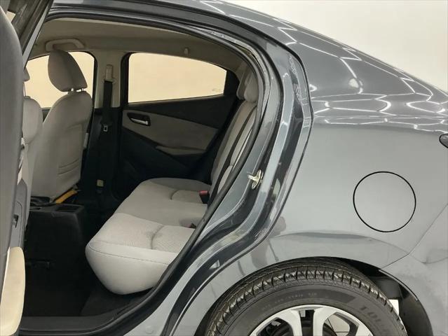2019 Toyota Yaris L