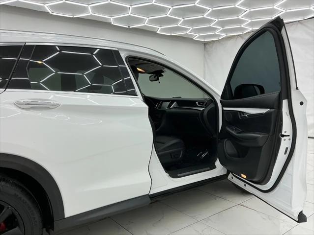 2019 INFINITI QX50 LUXE
