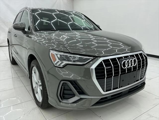 2021 Audi Q3 Premium Plus 45 TFSI S line quattro Tiptronic