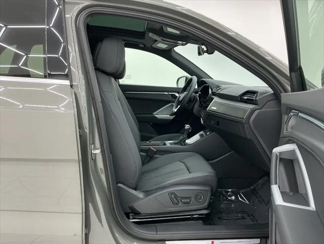 2021 Audi Q3 Premium Plus 45 TFSI S line quattro Tiptronic