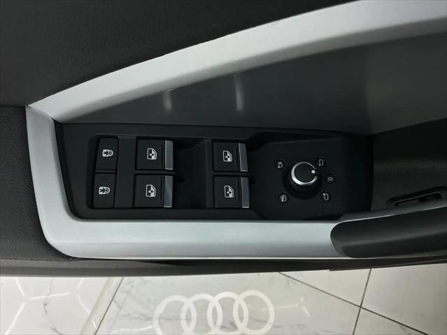 2021 Audi Q3 Premium Plus 45 TFSI S line quattro Tiptronic