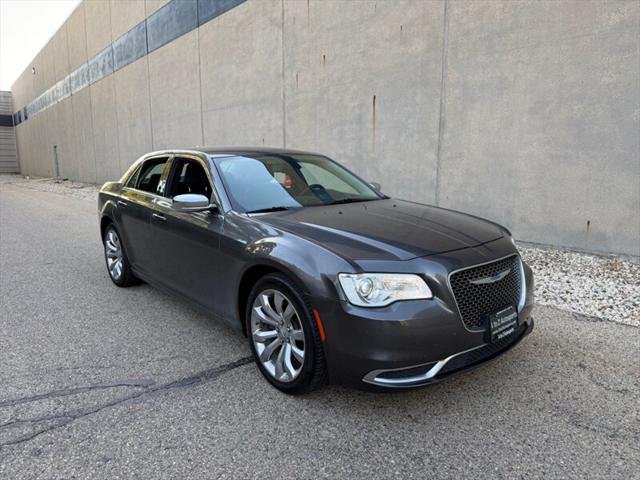 2018 Chrysler 300 Touring