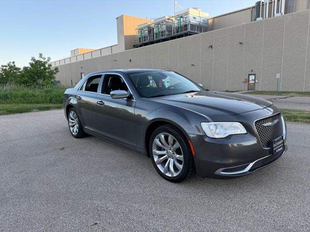 2018 Chrysler 300 Touring