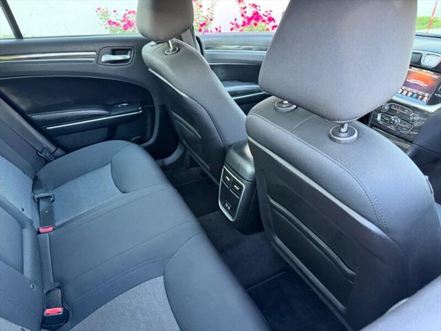 2018 Chrysler 300 Touring