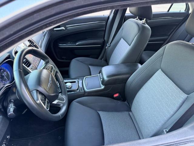 2018 Chrysler 300 Touring