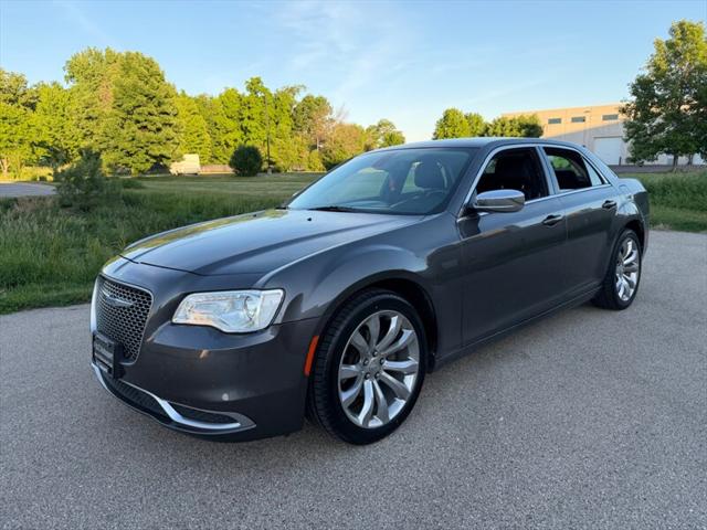 2018 Chrysler 300 Touring