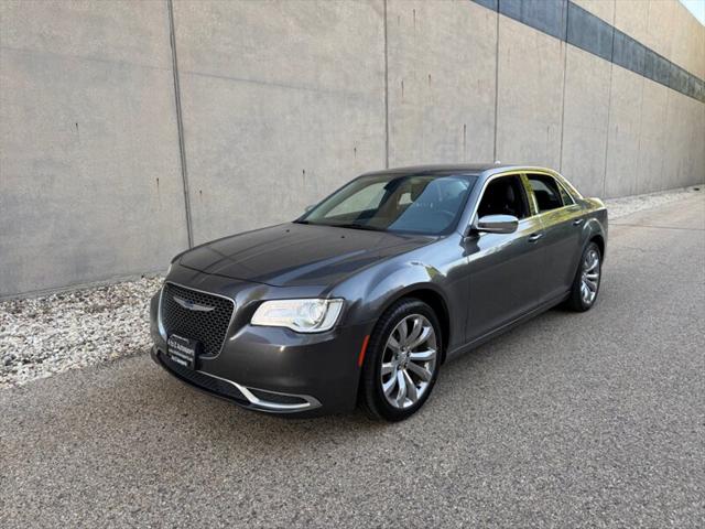 2018 Chrysler 300 Touring
