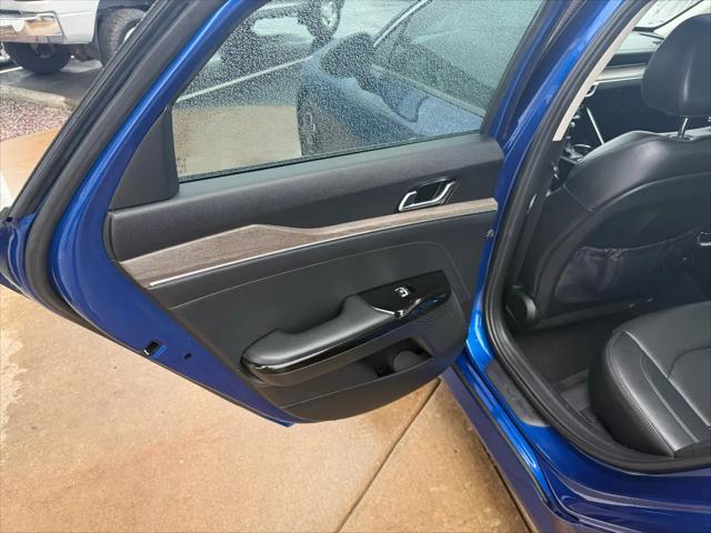 2021 Kia K5 EX