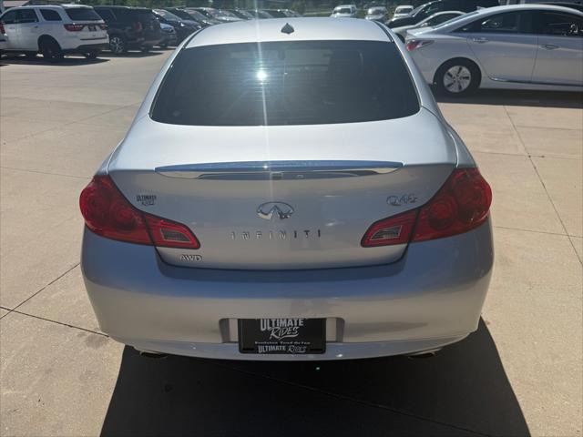 2015 INFINITI Q40 3.7