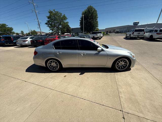 2015 INFINITI Q40 3.7