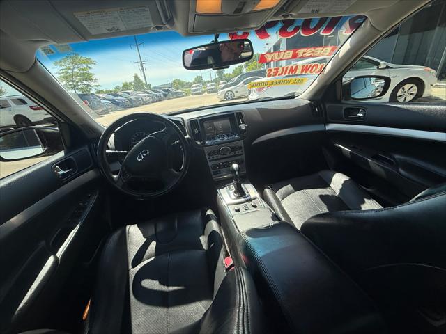 2015 INFINITI Q40 3.7
