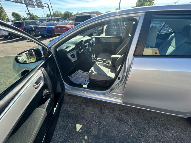 2015 Toyota Corolla LE