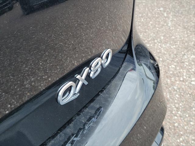 2026 INFINITI QX80 LUXE