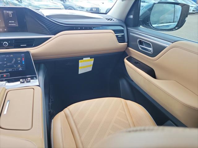 2026 INFINITI QX80 LUXE