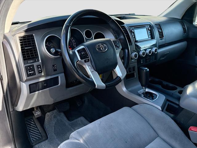 2016 Toyota Sequoia SR5 5.7L V8