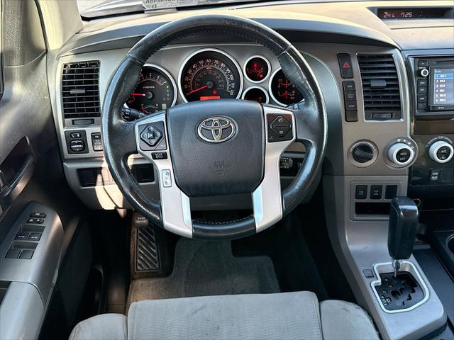 2016 Toyota Sequoia SR5 5.7L V8