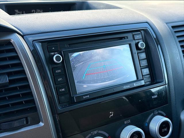 2016 Toyota Sequoia SR5 5.7L V8