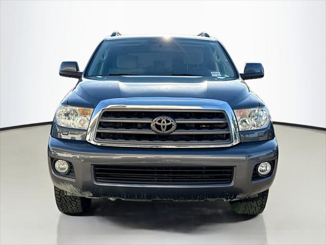 2016 Toyota Sequoia SR5 5.7L V8