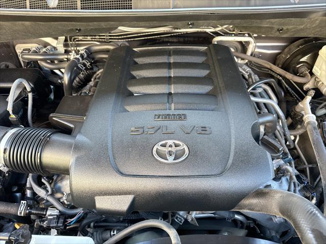 2016 Toyota Sequoia SR5 5.7L V8