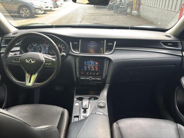 2023 INFINITI QX50 LUXE AWD