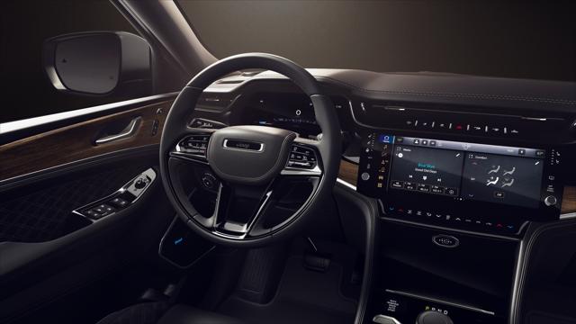 2026 Jeep Grand Cherokee Summit 4x4