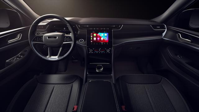 2026 Jeep Grand Cherokee L Altitude 4x4