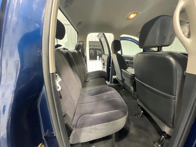 2004 Dodge Ram 3500 SLT/Laramie