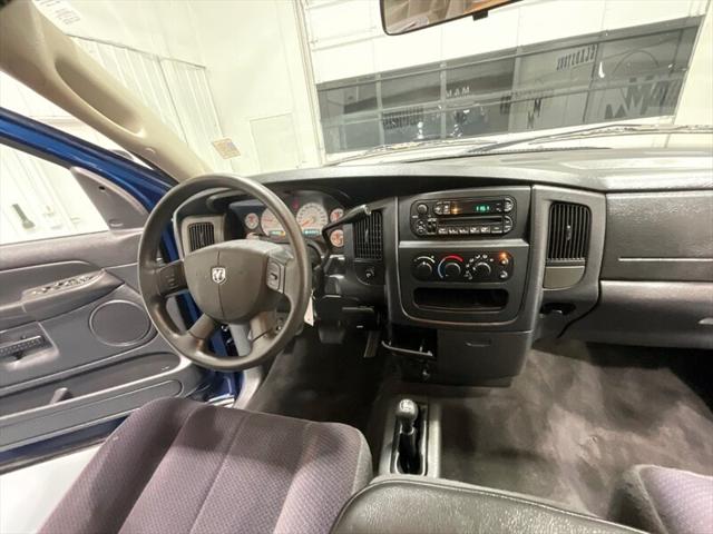 2004 Dodge Ram 3500 SLT/Laramie