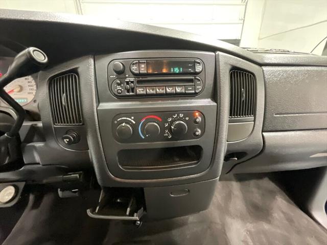 2004 Dodge Ram 3500 SLT/Laramie