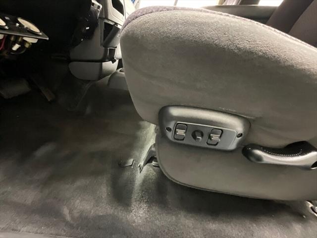 2004 Dodge Ram 3500 SLT/Laramie
