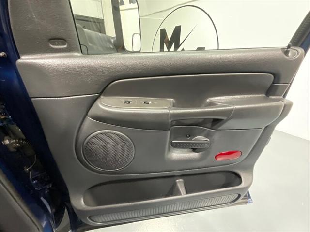 2004 Dodge Ram 3500 SLT/Laramie