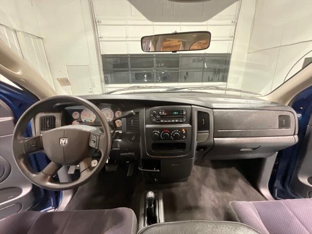 2004 Dodge Ram 3500 SLT/Laramie