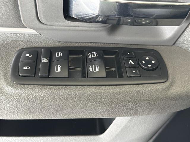 2018 Ram 1500 Big Horn Crew Cab 4x4 6'4" Box