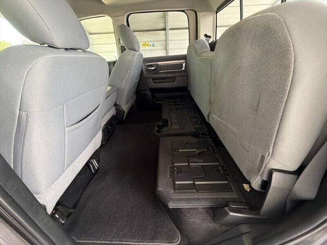 2018 Ram 1500 Big Horn Crew Cab 4x4 6'4" Box
